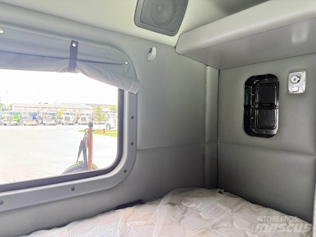 Kenworth W 990 Tractores (camiões)