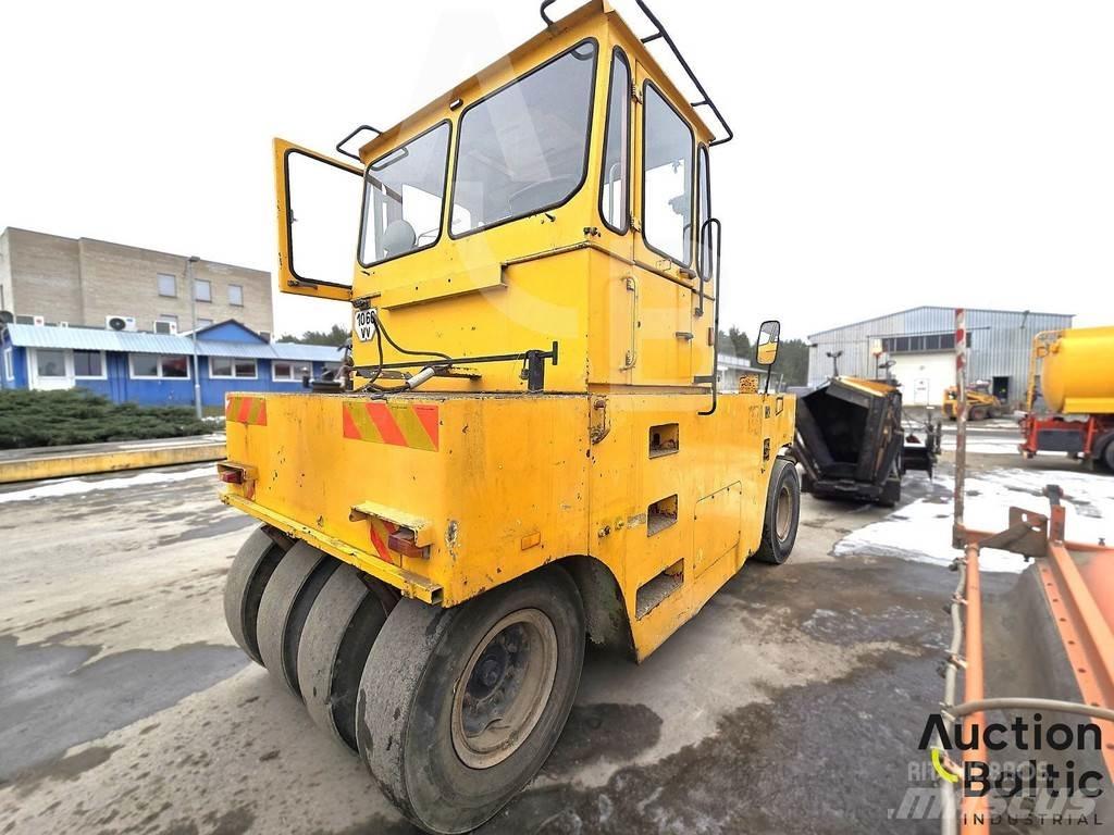 Hamm GRW 18 Cilindros Compactadores de pneus