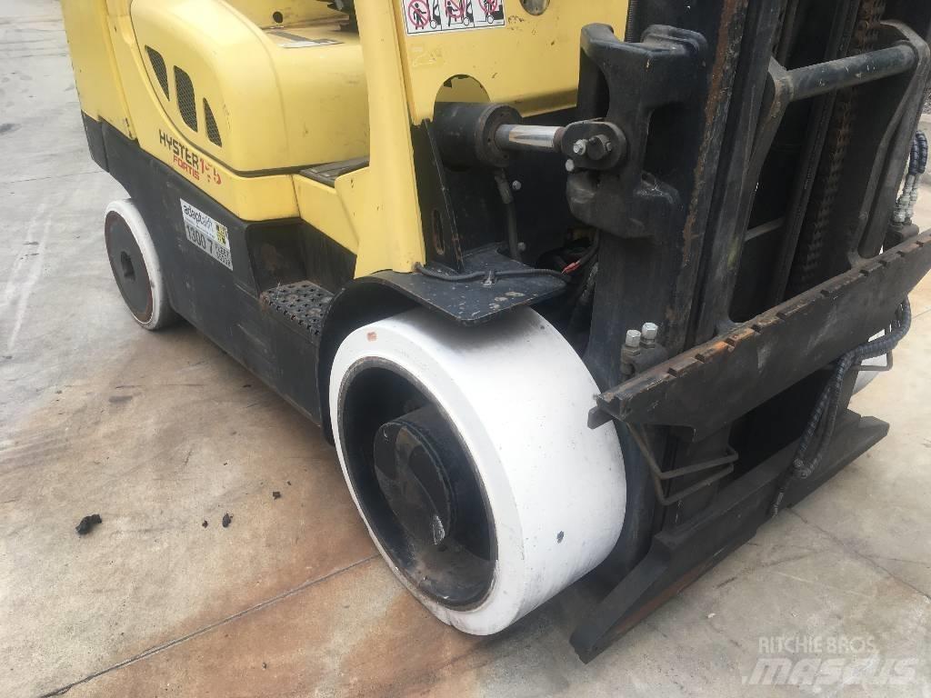 Hyster S 155 FT Empilhadores a gás