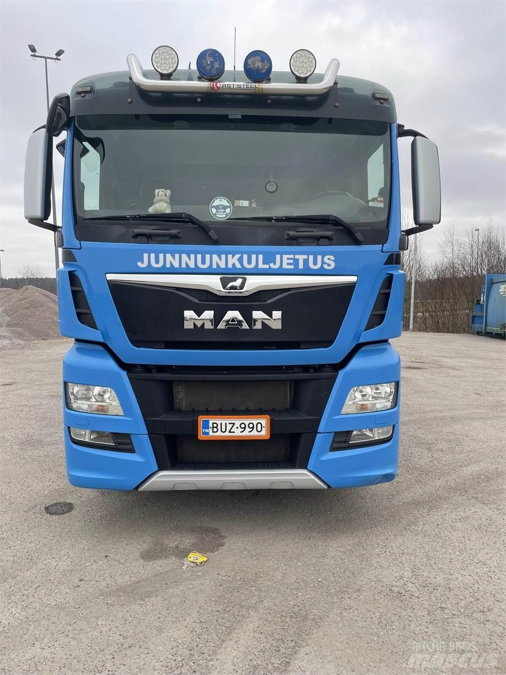 MAN TGX 35.560 Camiões agrícolas / grãos