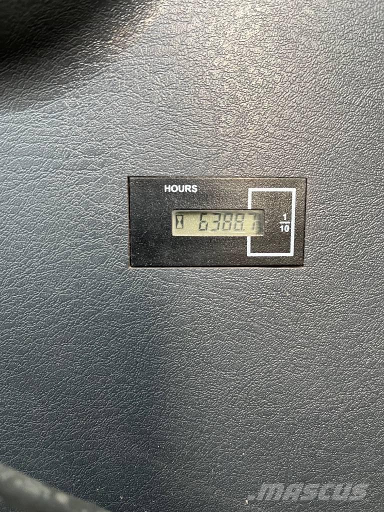 Hyundai HX 145 LCR Escavadoras de rastos