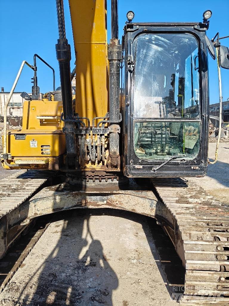 CAT 320F Escavadoras de rastos