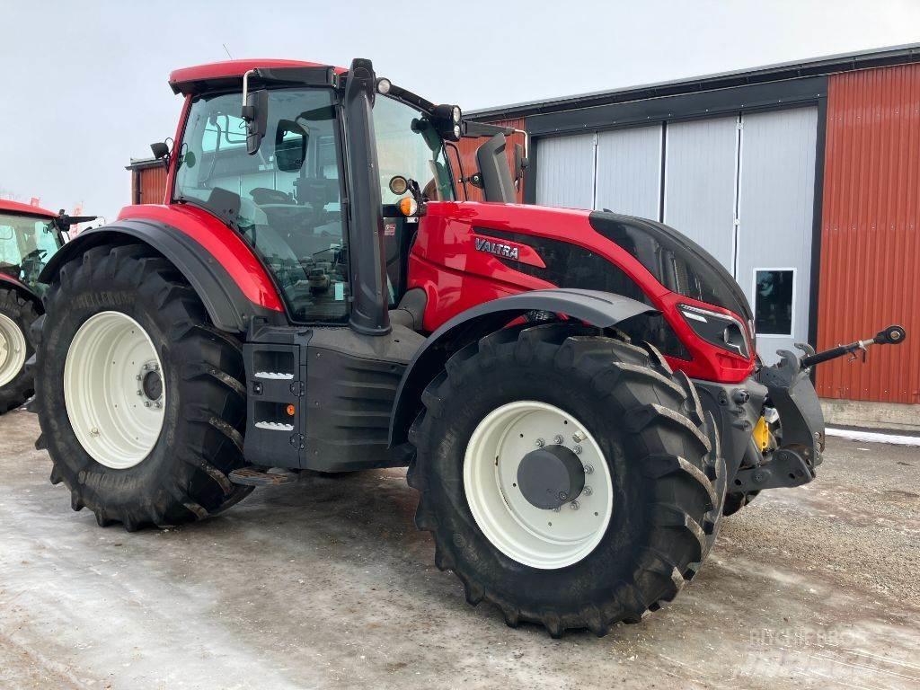 Valtra T234D Tratores Agrícolas usados