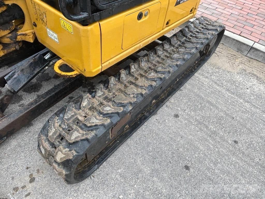 CAT 302 CR Mini Escavadoras <7t