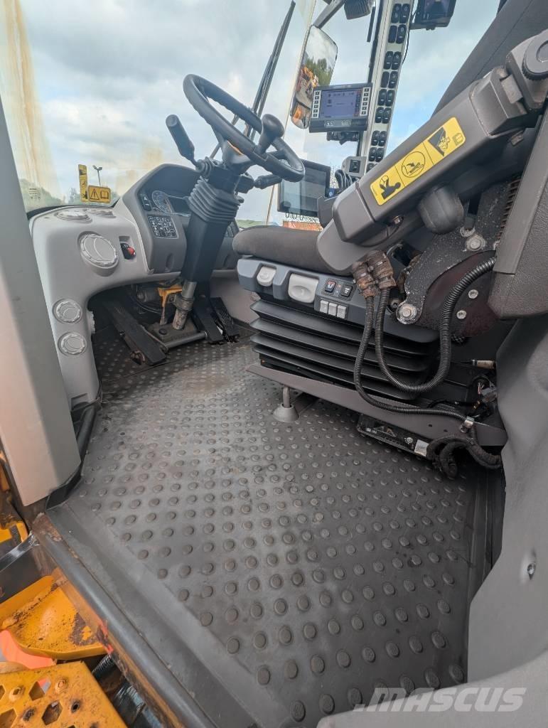 Volvo L 220 H Pás carregadoras de rodas