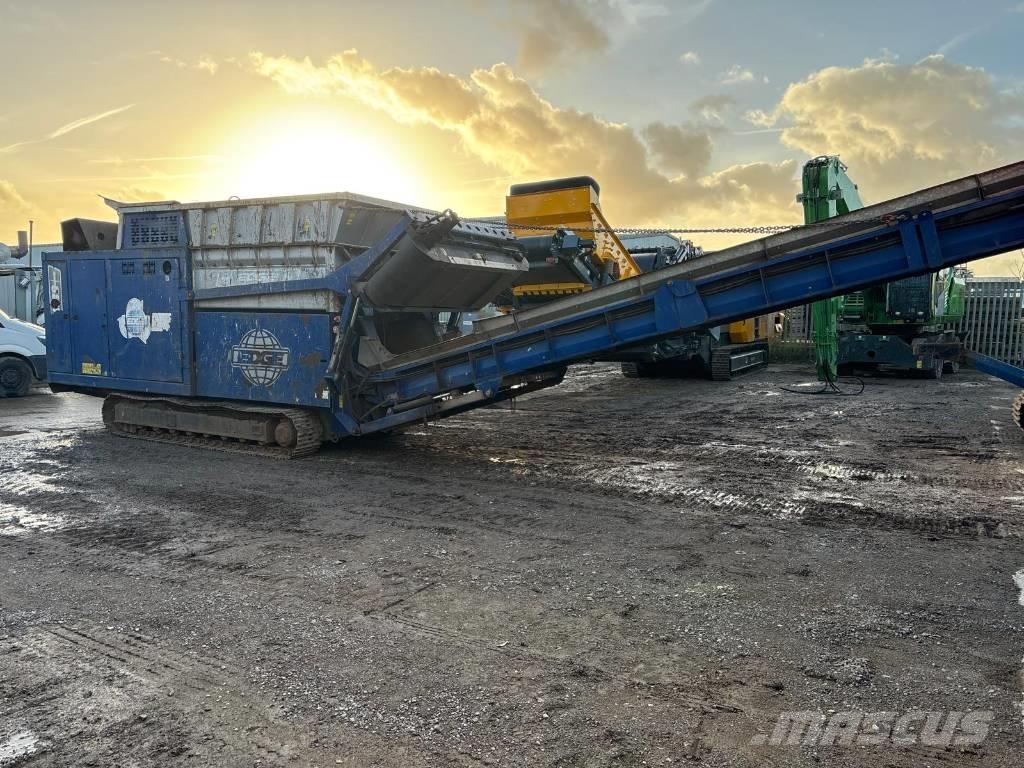 Edge SLAYER XL Trituradoras de lixo