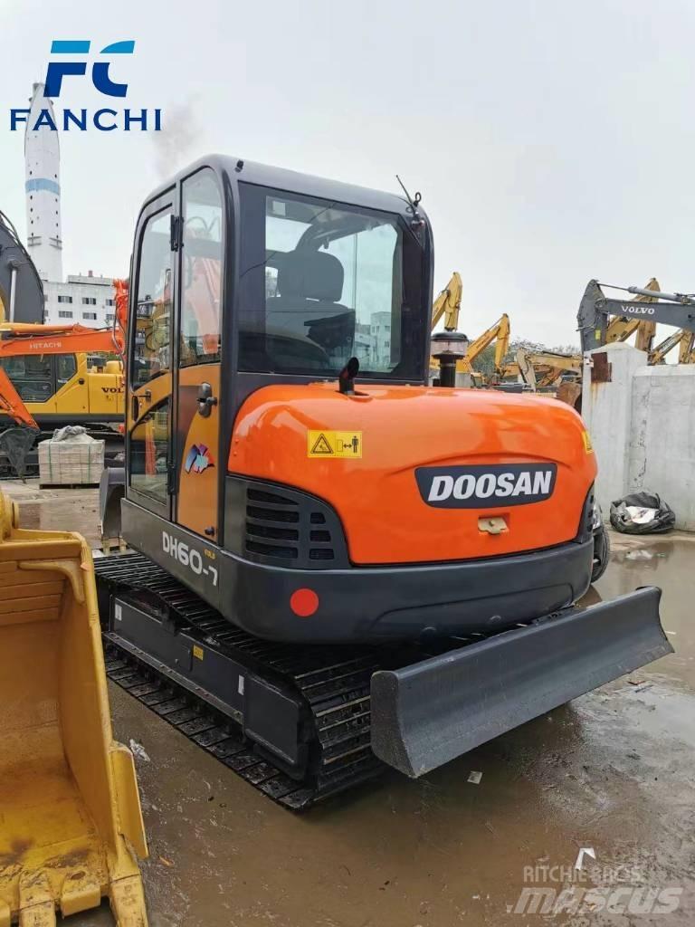 Doosan DH 60-7 Mini Escavadoras <7t