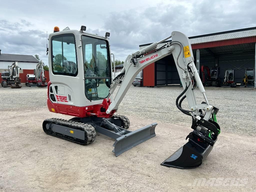 Takeuchi TB320 Mini Escavadoras <7t