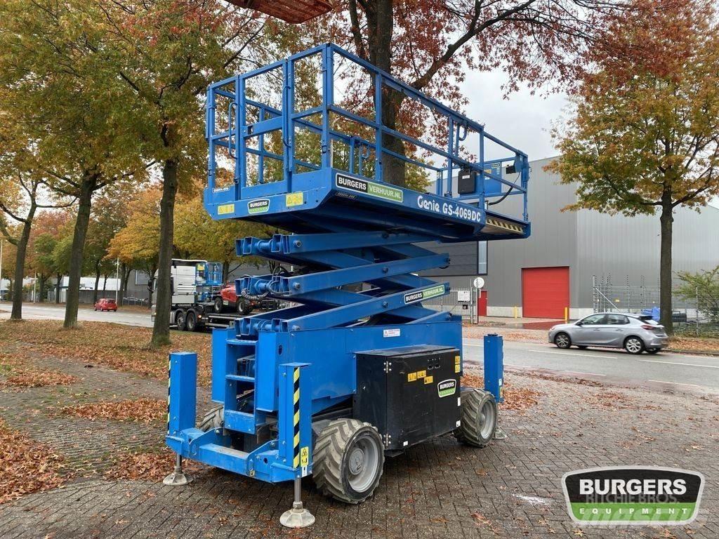Genie GS4069 DC Elevadores de tesoura
