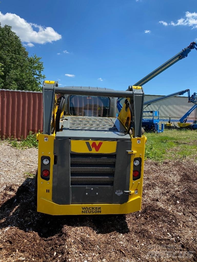 Wacker Neuson SW21 Carregadoras de direcção deslizante
