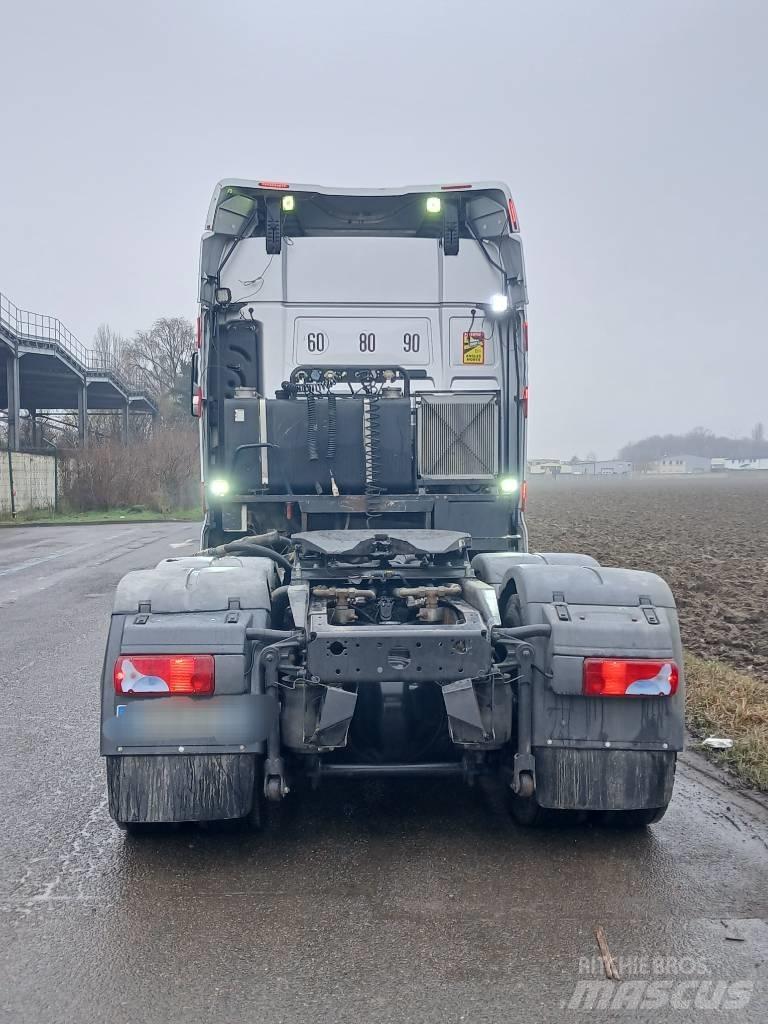 MAN TGX 33.580 Tractores (camiões)