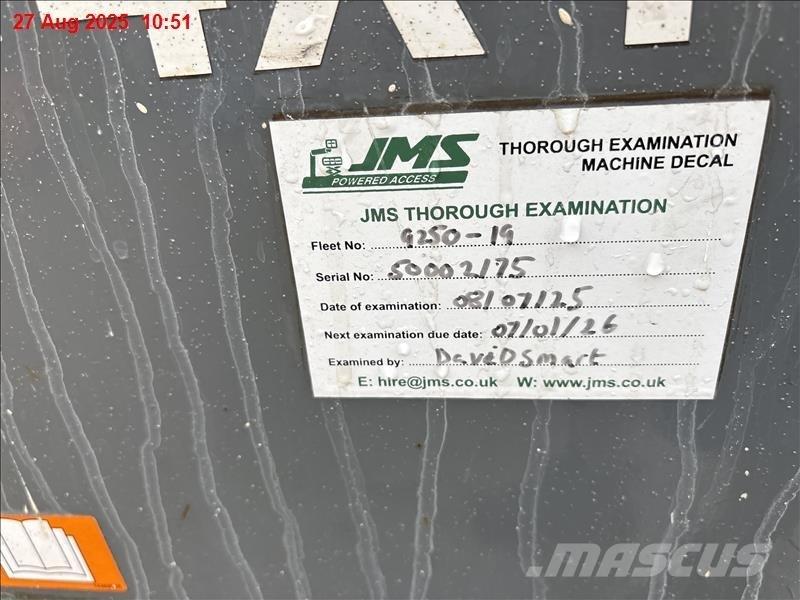 SkyJack SJ 9250 RT Elevadores de tesoura