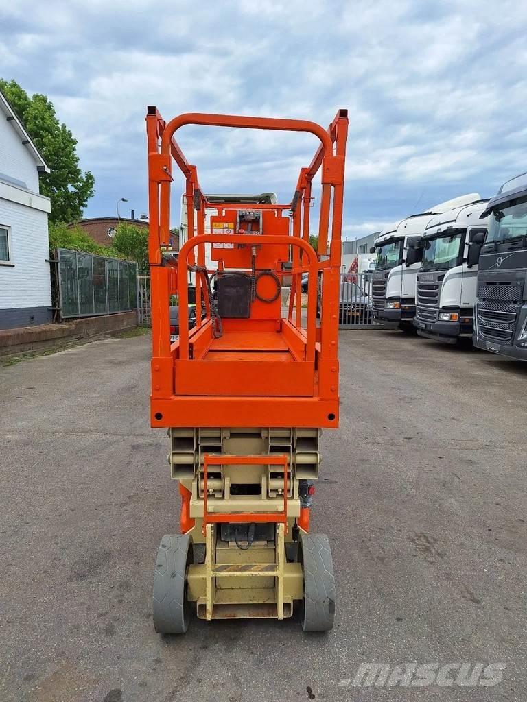 JLG 2030 ES Elevadores de tesoura