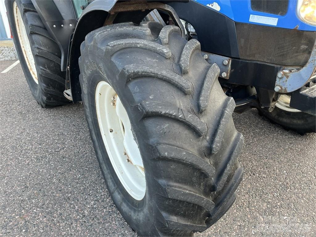 New Holland TS 100 A Tratores Agrícolas usados