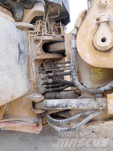 CAT 988K Pás carregadoras de rodas