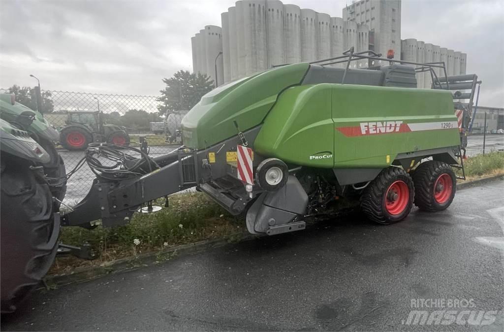Fendt 1290 S Enfardadeira de fardos quadrados
