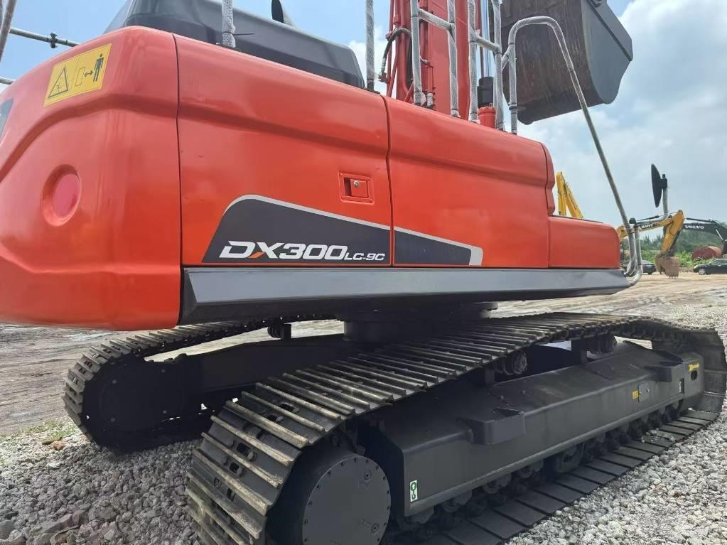 Doosan DX300-9C Escavadoras de rastos