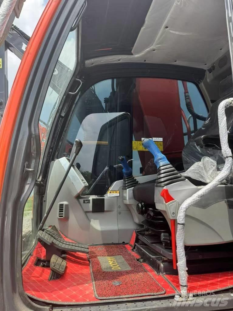 Doosan DX300-9C Escavadoras de rastos
