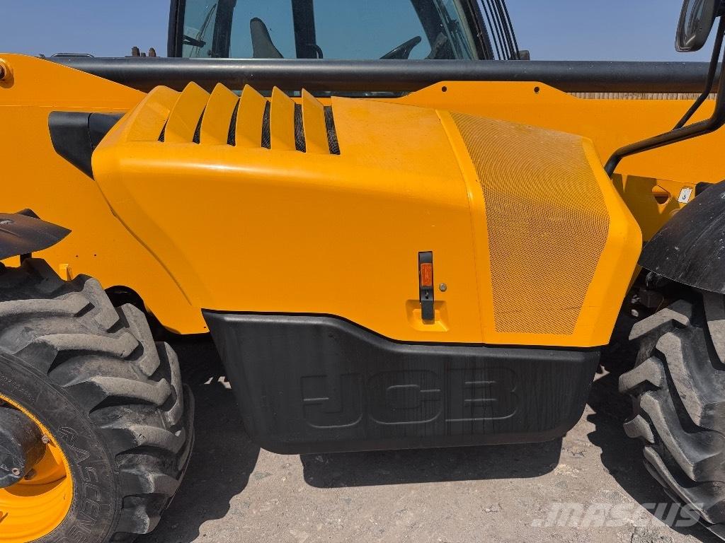 JCB 540-140 Manipuladores telescópicos