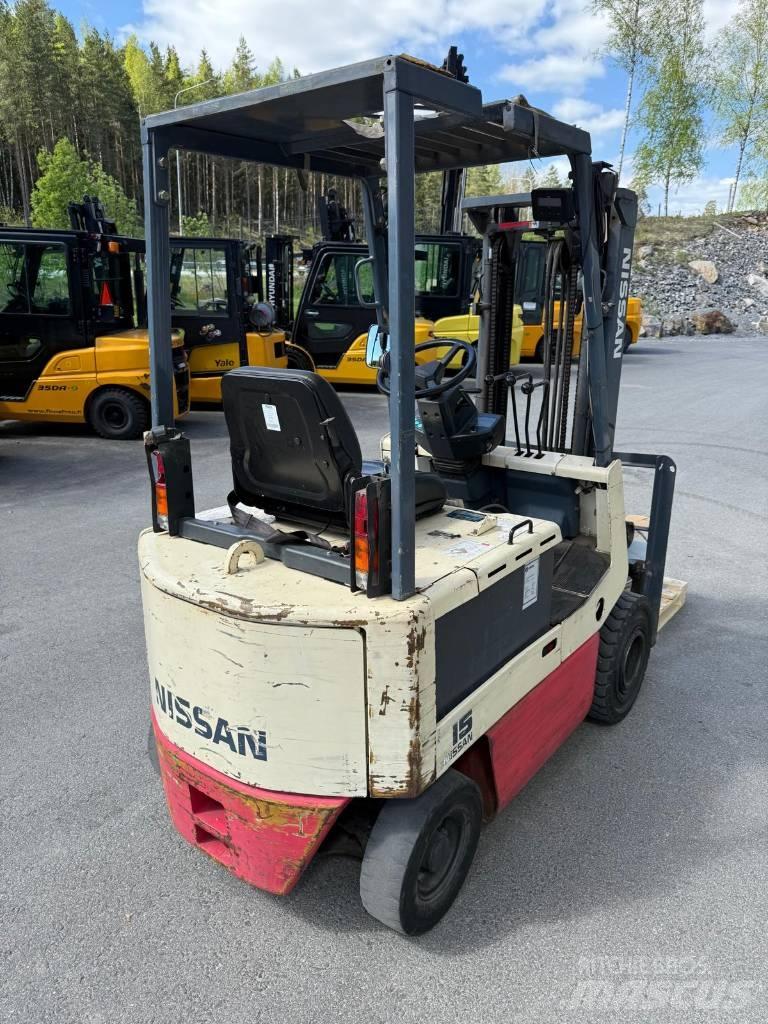 Nissan FP01 L 15 U Empilhadores eléctricos
