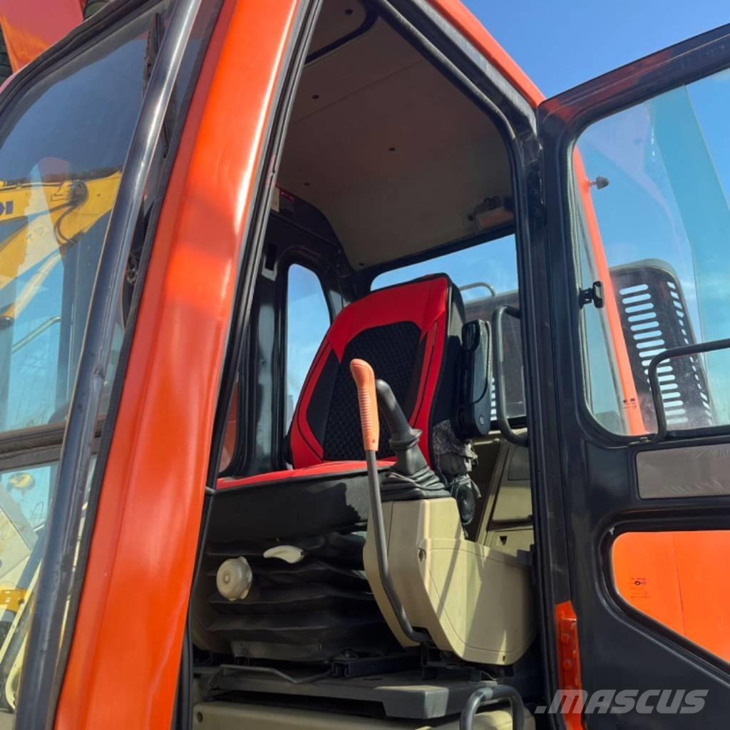 Doosan DX 300 Escavadoras de rastos
