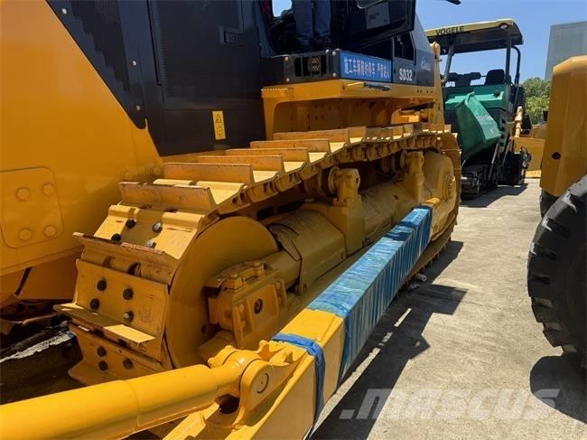 Shantui SD 32 Dozers - Tratores rastos