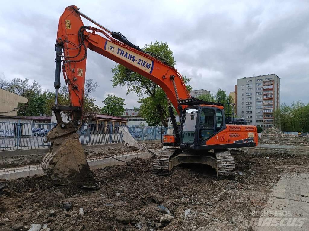 Doosan DX 300 LC-5 Escavadoras de rastos