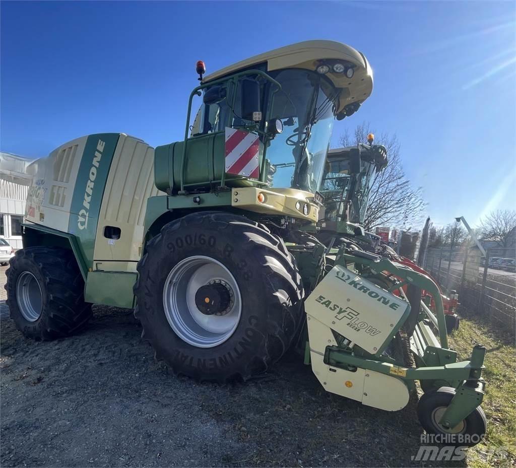 Krone BIG x 700 Forrageiras auto-propulsionadas