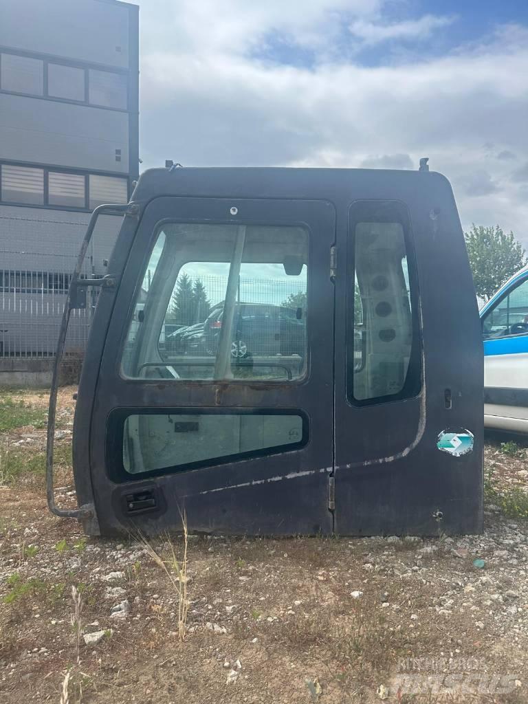 Hyundai 320 LC7A Escavadoras de rastos