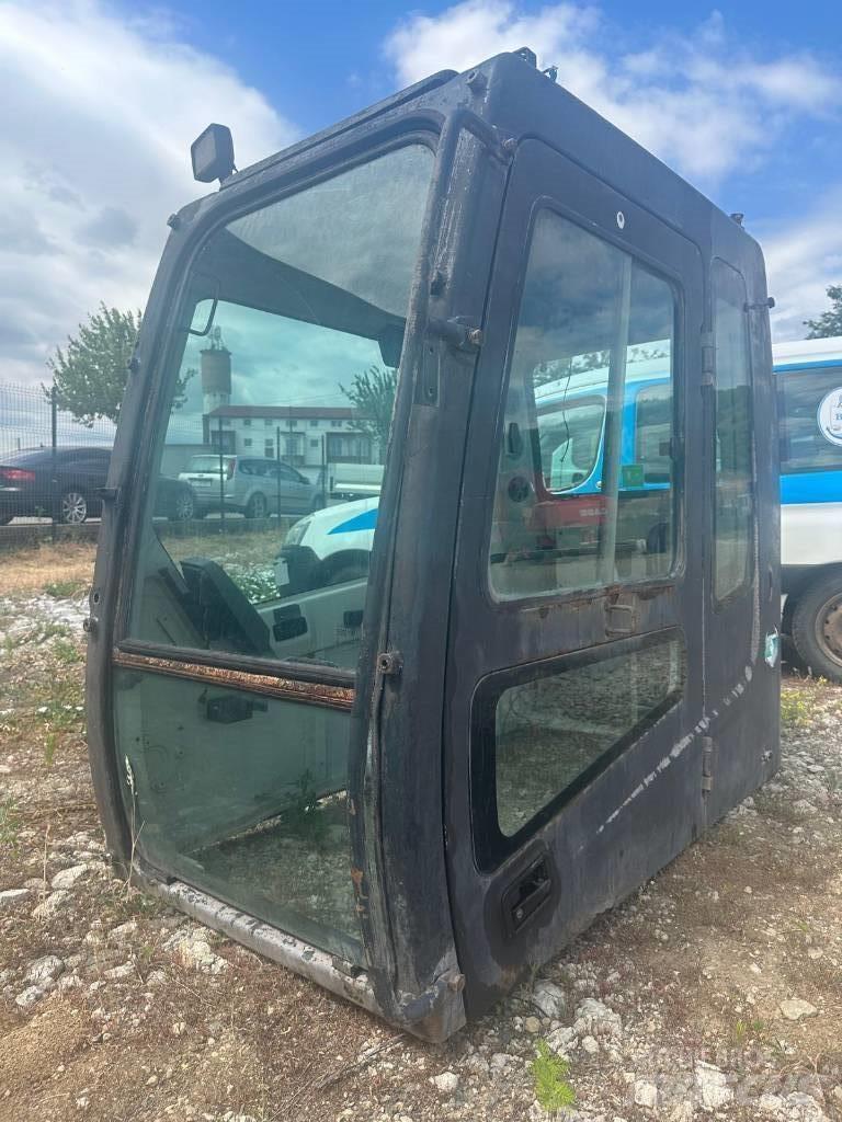 Hyundai 320 LC7A Escavadoras de rastos