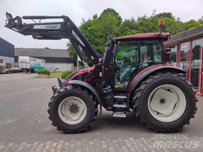 Valtra G135 Active Tratores Agrícolas usados