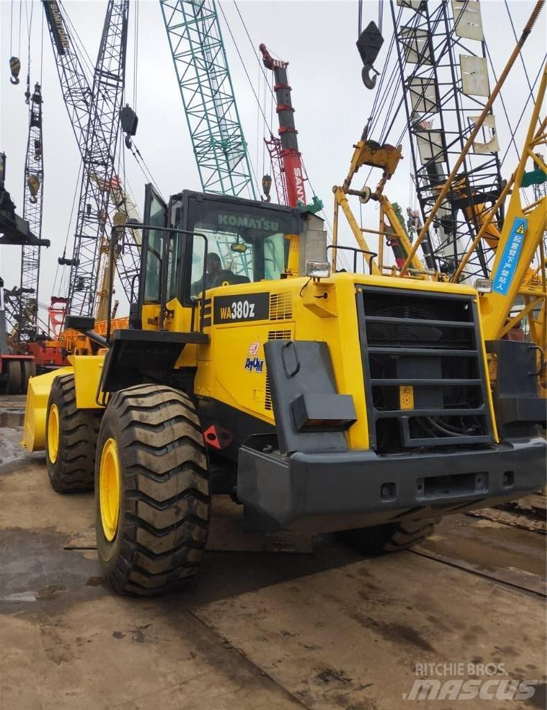Komatsu WA 380 Pás carregadoras de rodas