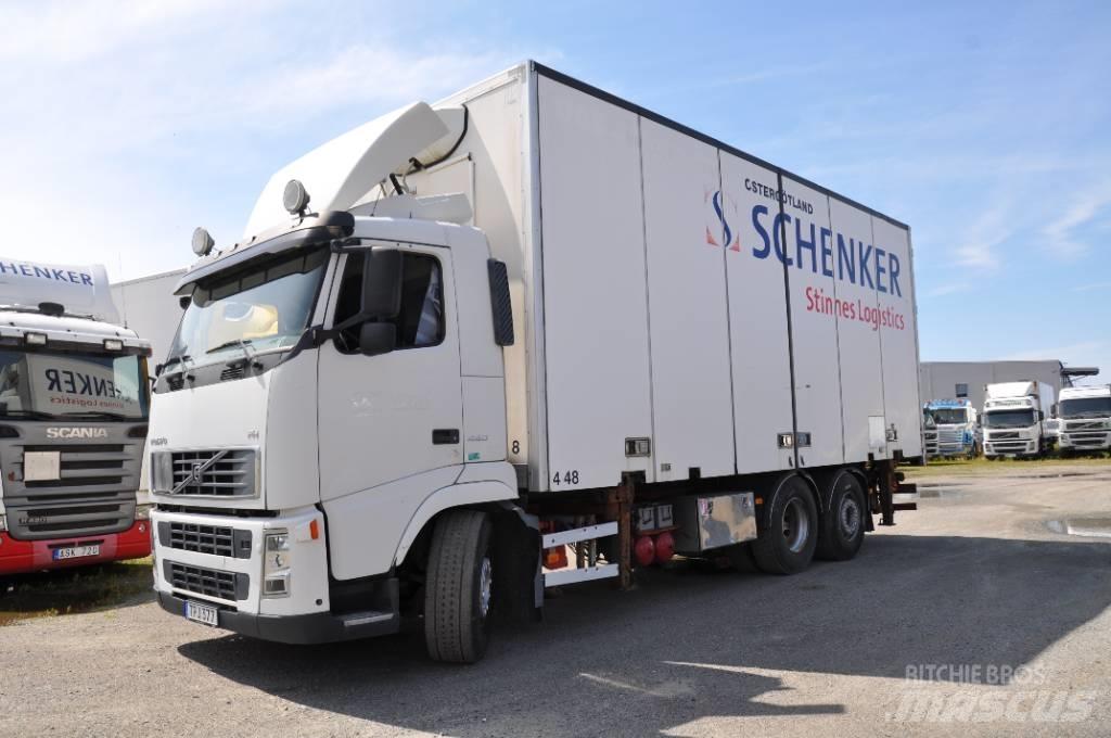 Volvo FH440 6X2 Camiões de caixa fechada