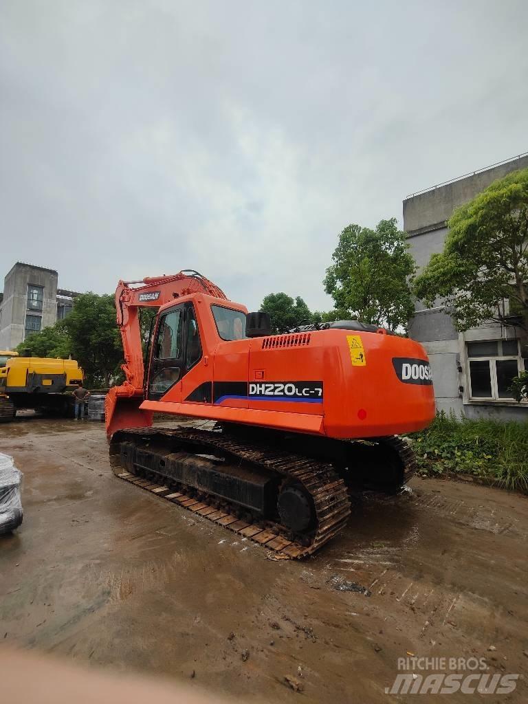 Doosan DH 220 Escavadoras de rastos