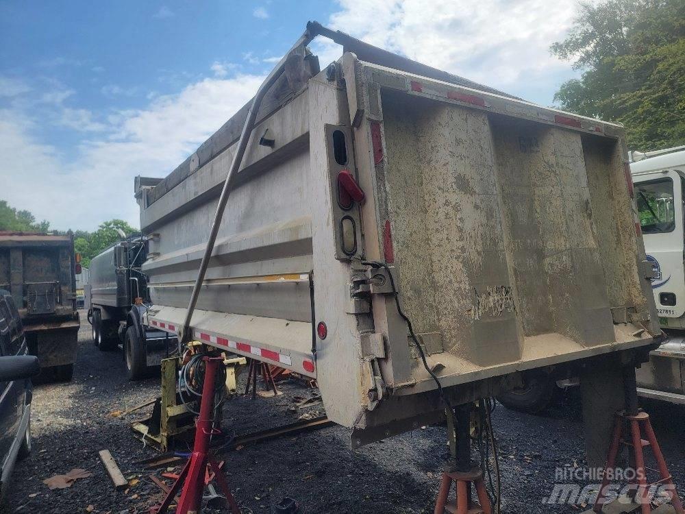  J & J 17' Dump Body Camiões basculantes