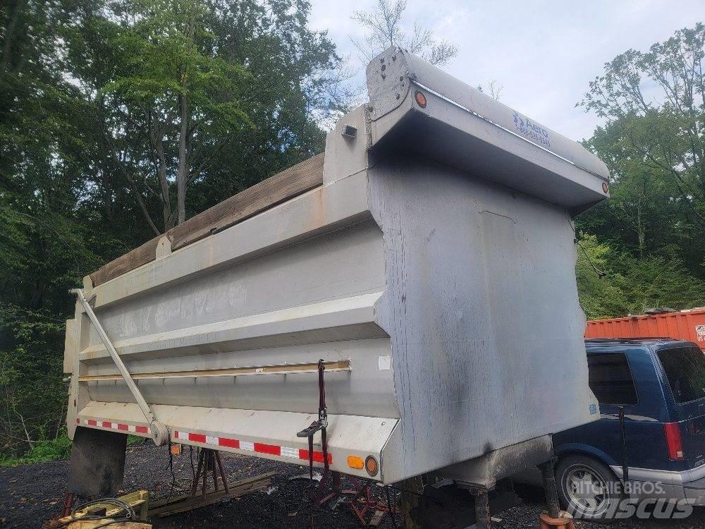  J & J 17' Dump Body Camiões basculantes