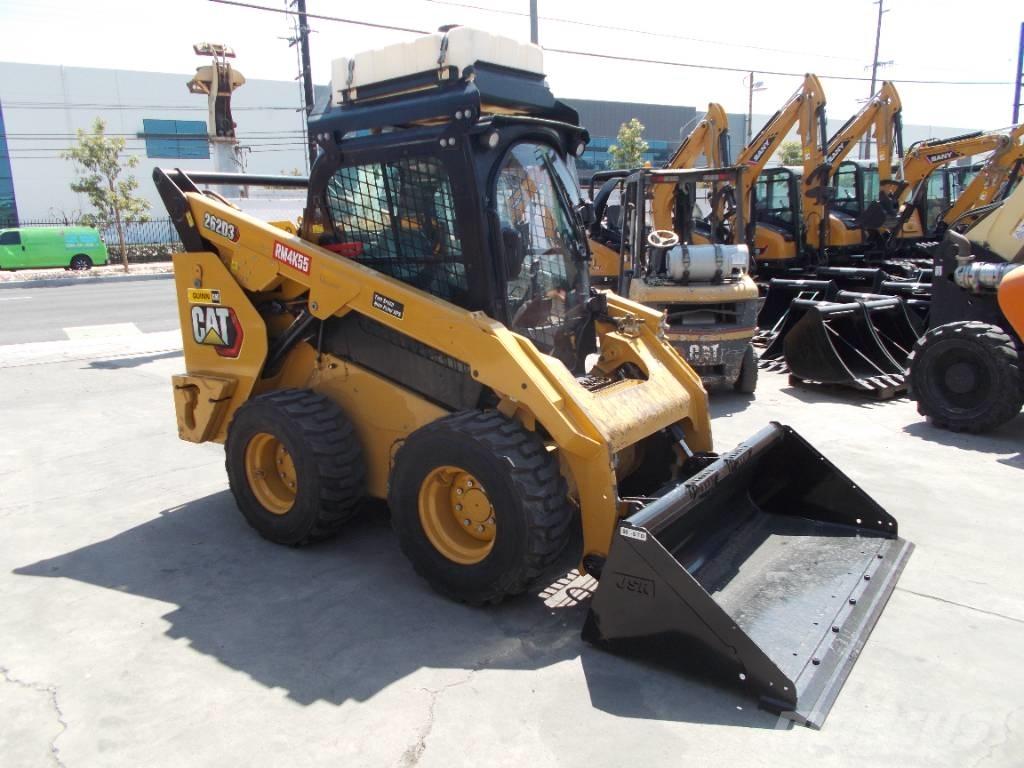 CAT 262D3 Carregadoras de direcção deslizante