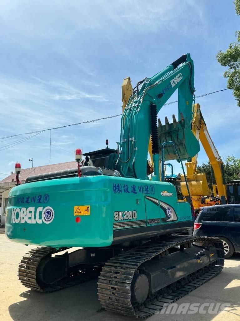Kobelco SK 200 Escavadoras de rastos