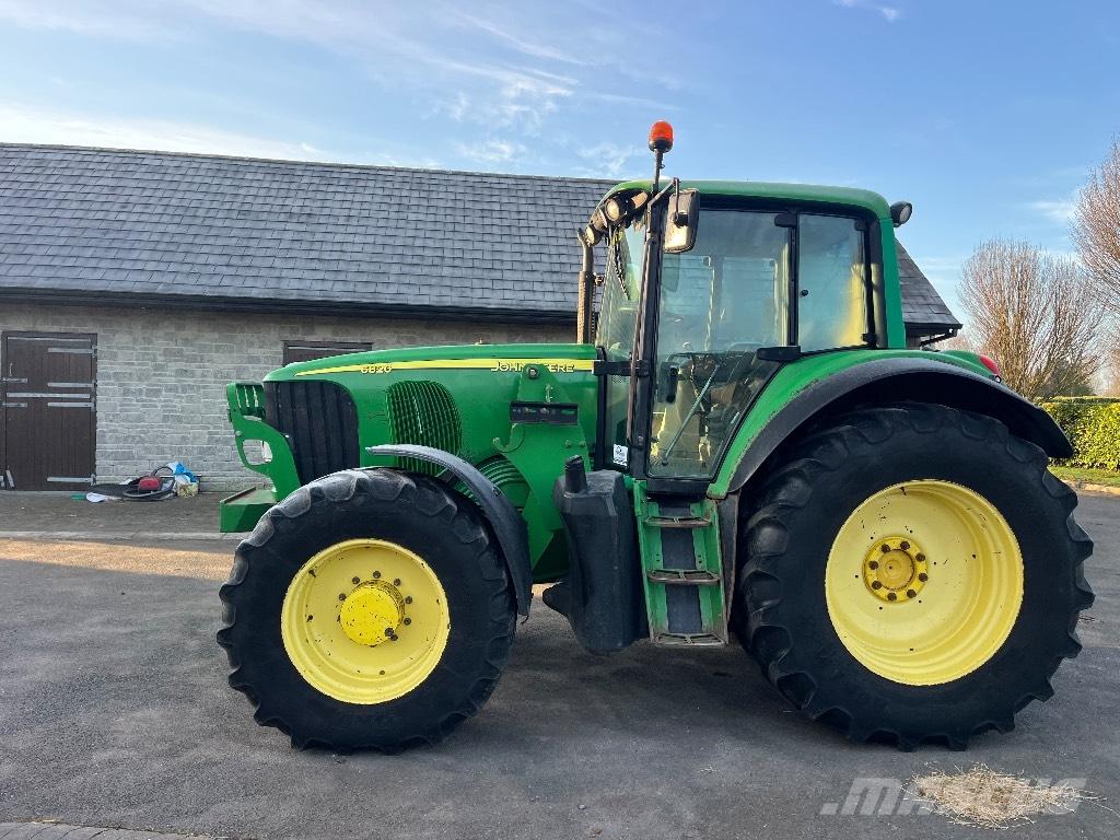 John Deere 6820 Tratores Agrícolas usados