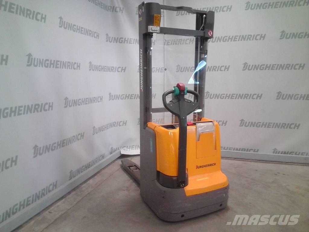 Jungheinrich EJC 112 Empilhador para operador externo
