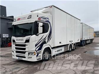 Scania R 500 6X2 Camiões de caixa fechada