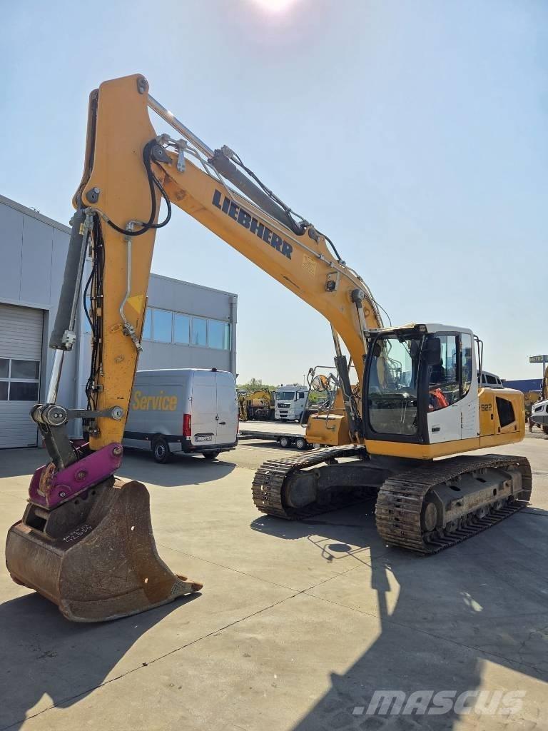 Liebherr R 922 SLC Escavadoras de rastos