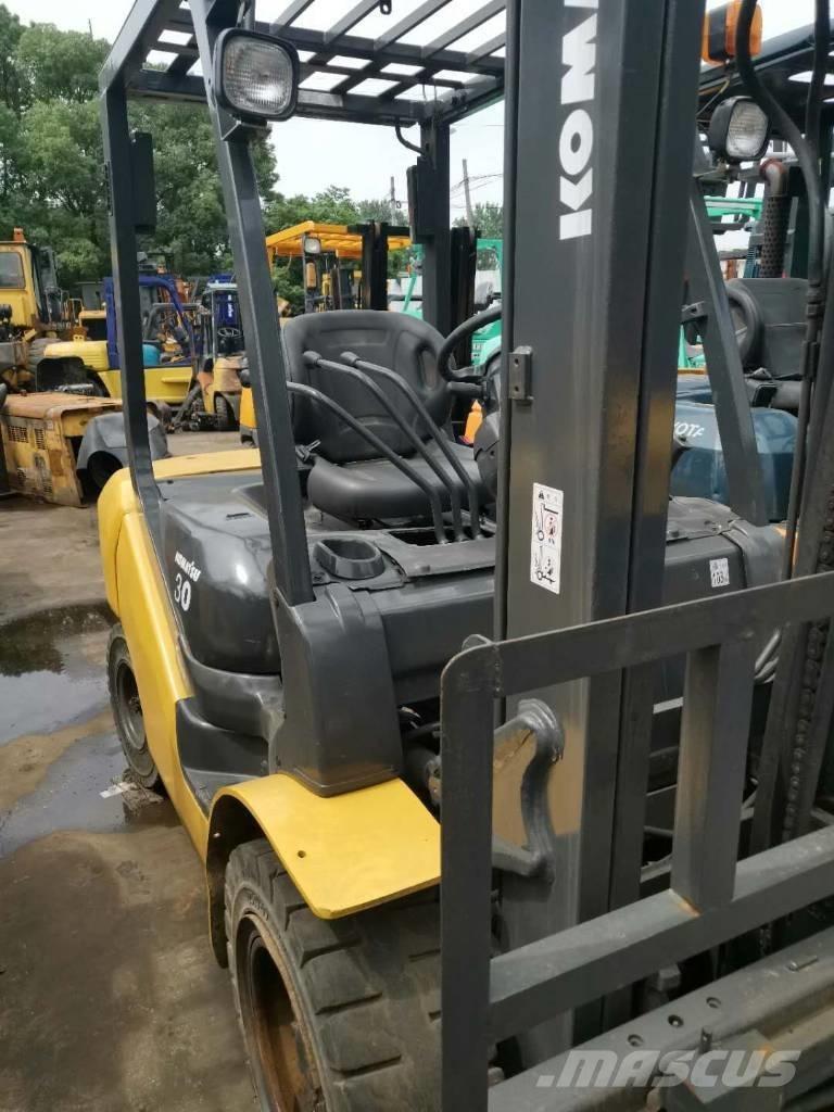 Komatsu 30 Manipuladores telescópicos