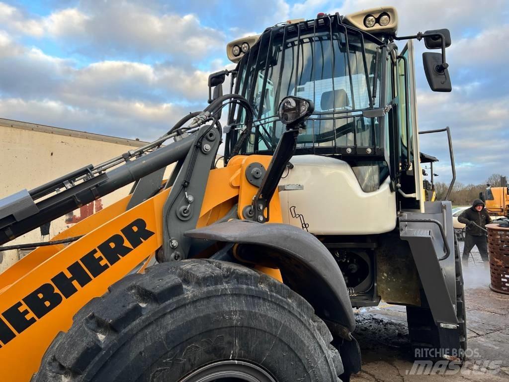 Liebherr L546 Pás carregadoras de rodas