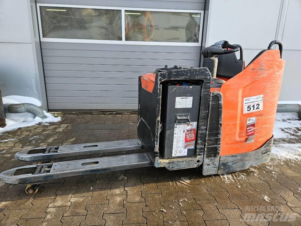 BT LPE 250 Empilhadores eléctricos