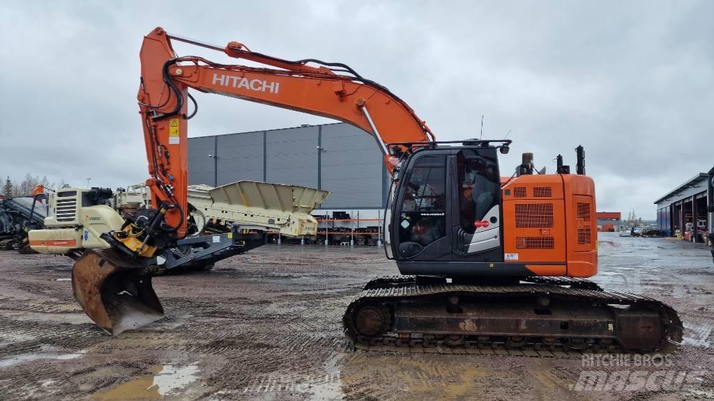 Hitachi ZX225USLC-6 Escavadoras de rastos