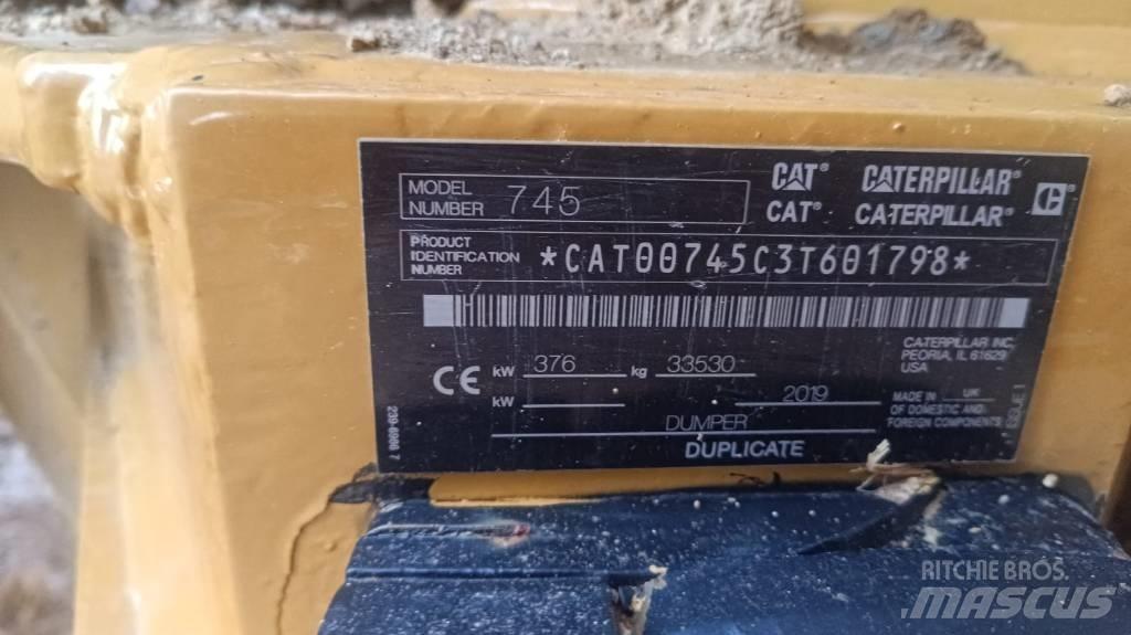CAT 745 Camiões articulados