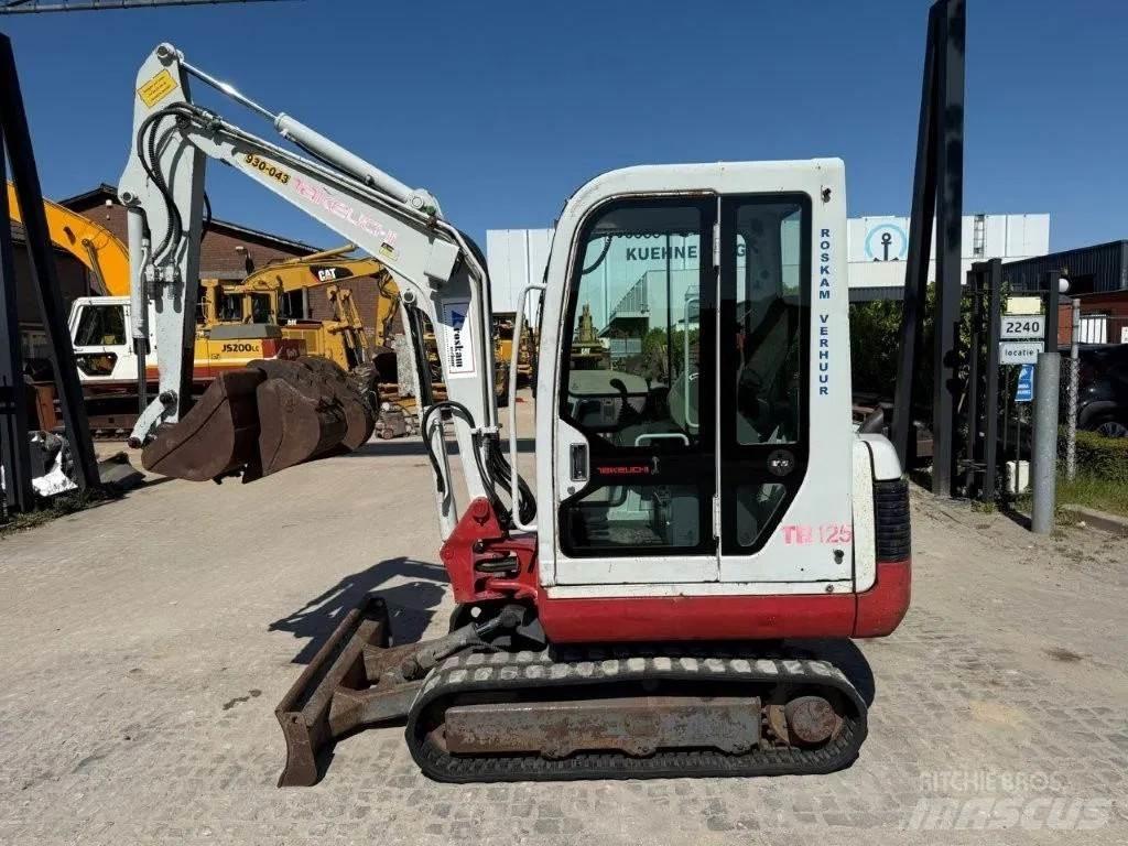 Takeuchi TB125 Mini Escavadoras <7t