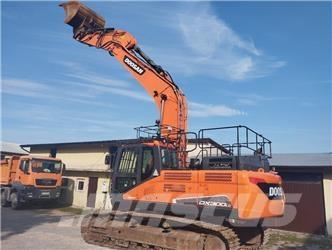 Doosan DX 300 LC Escavadoras de rastos