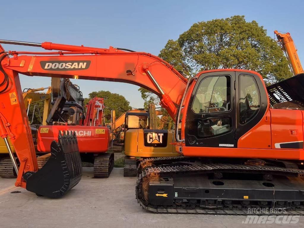 Doosan DX225LC-9C Escavadoras de rastos